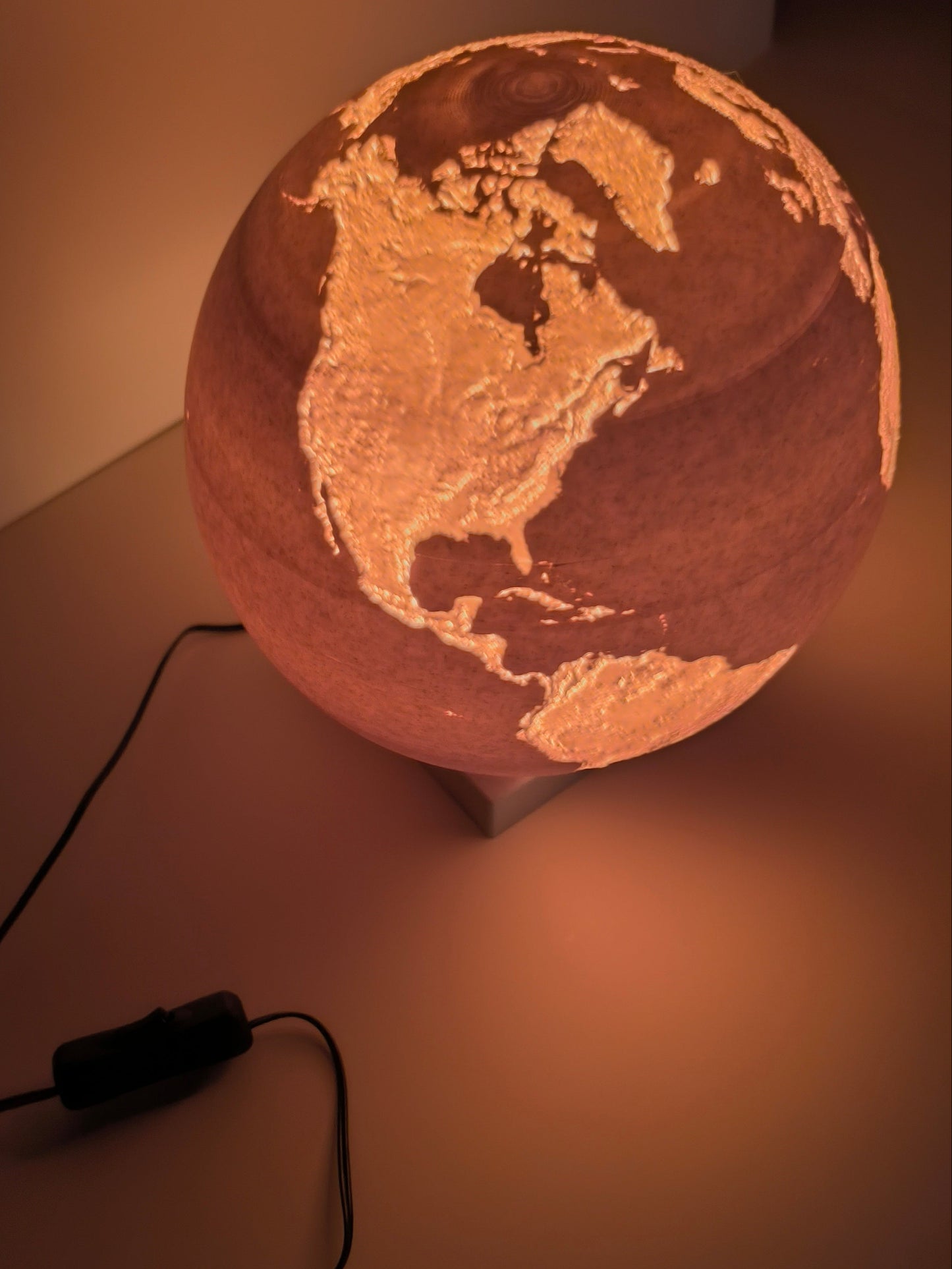 world globe light up lamp